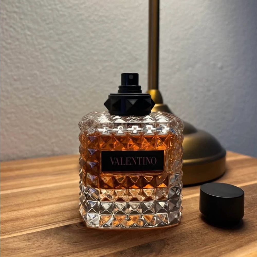 Authentic Valentino Donna Born in Roma EDP - 3.4 oz (100ml)